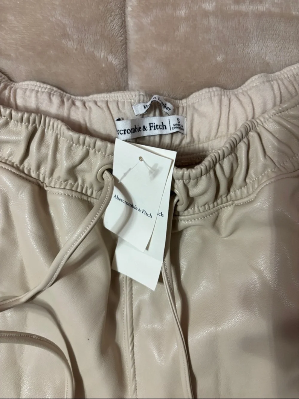 Abercrombie & Fitch Cream Drawstring Jogger Pants - Picture 4 of 5